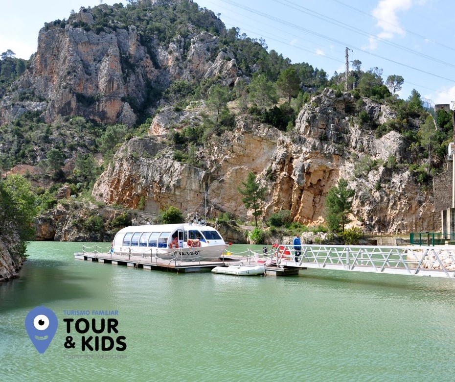 Planes en el río con niños organizados con Tour&Kids